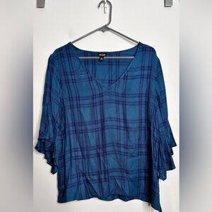 Ana flutter sleeve blouse. NWT.  Size Large
